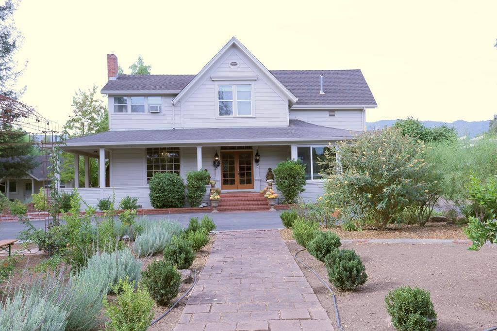 Napa Farmhouse Inn St. Helena Exterior photo